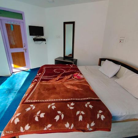 Hotel D Indian Kargil Zewnętrze zdjęcie
